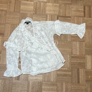 Overlapped flower blouse